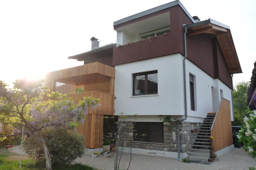 B&B Casa Sul Lago - Appartamenti カルチェラーニカ・アル・ラーゴ エクステリア 写真